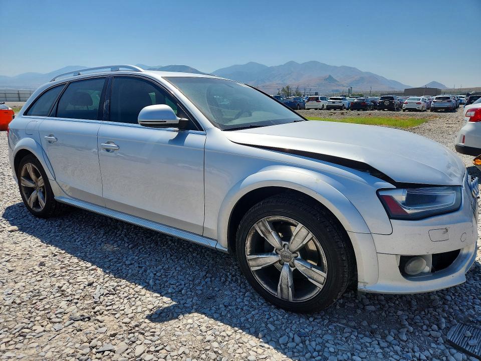 Продажа на аукционе авто 2014 Audi A4 Allroad, vin: WA1UFAFL2EA060526, номер лота: 63321426