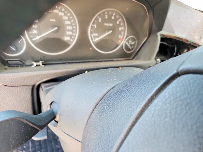 65413226 :رقم المزاد ، WBA8D9G32HNU64446 vin ، 2017 Bmw 330 مزاد بيع