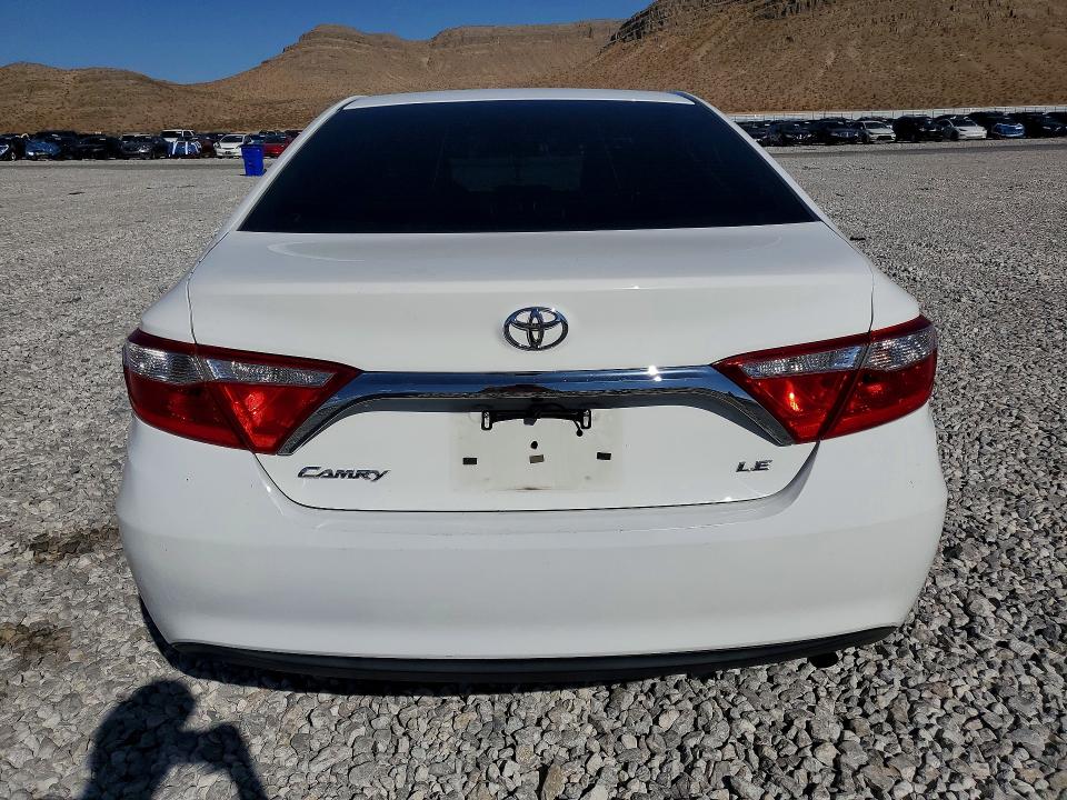 2016 Toyota Camry მანქანა იყიდება აუქციონზე, vin: 4T4BF1FK8GR562674, აუქციონის ნომერი: 66843276