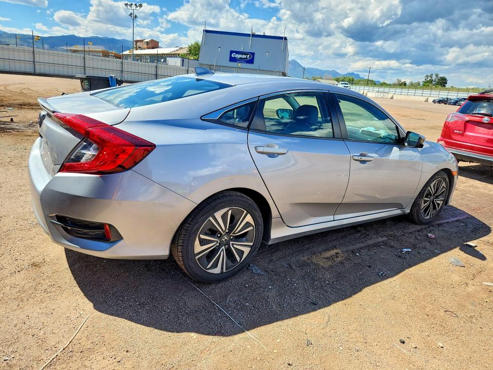 65514566 :رقم المزاد ، 2HGFC1F75HH651208 vin ، 2017 Honda Civic مزاد بيع
