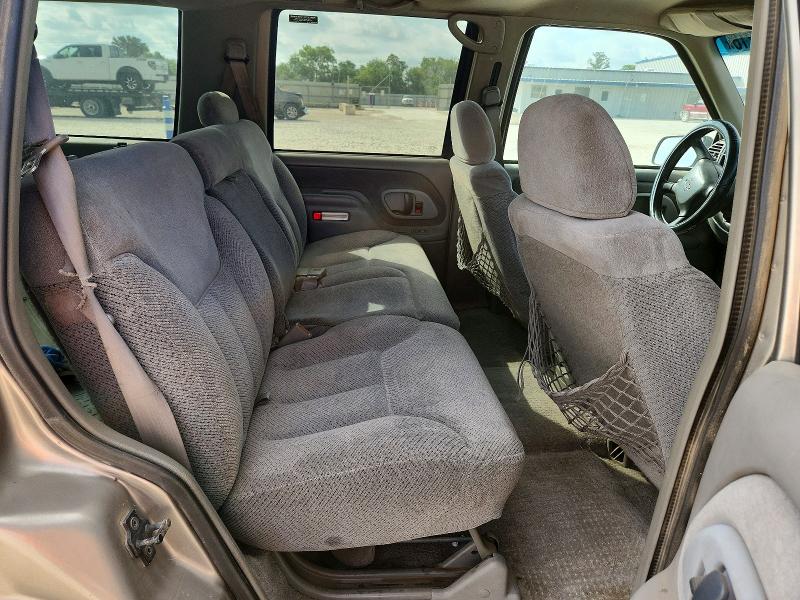 1999 Chevrolet Tahoe მანქანა იყიდება აუქციონზე, vin: 1GNEC13R4XJ435872, აუქციონის ნომერი: 64848216