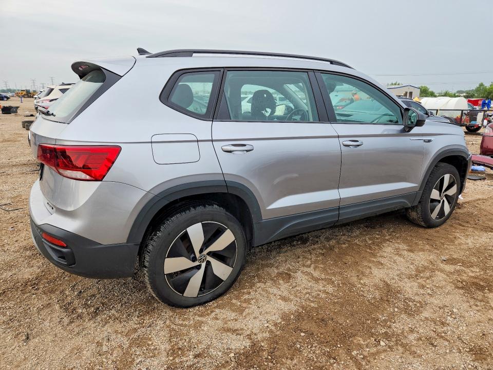 Продажа на аукционе авто 2024 Volkswagen Taos, vin: 3VV8X7B26RM055859, номер лота: 63763856