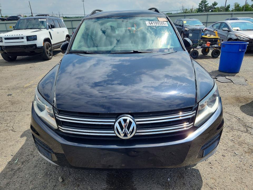 64199586 :رقم المزاد ، WVGBV7AX4GW579463 vin ، 2016 Volkswagen Tiguan مزاد بيع