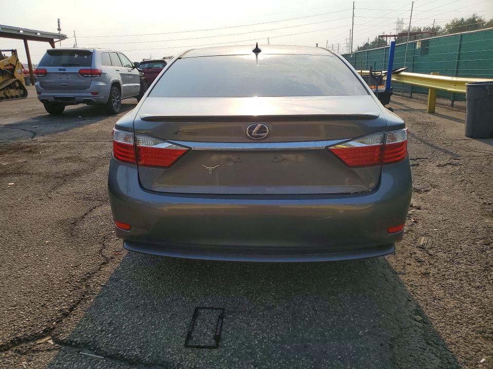 2013 Lexus Es მანქანა იყიდება აუქციონზე, vin: JTHBW1GG3D2021885, აუქციონის ნომერი: 61936786