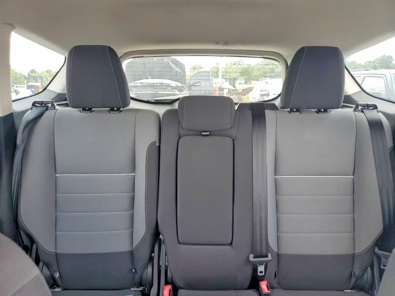 2013 Ford Escape მანქანა იყიდება აუქციონზე, vin: 1FMCU0GX2DUB25631, აუქციონის ნომერი: 64774616