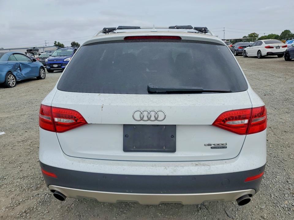 64666246 :رقم المزاد ، WA1UFAFL8GA017098 vin ، 2016 Audi A4 Allroad مزاد بيع