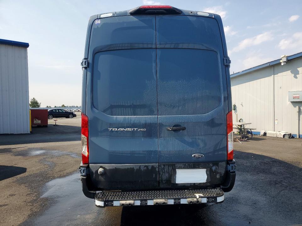 2020 Ford Transit მანქანა იყიდება აუქციონზე, vin: 1FTBR3X80LKA87306, აუქციონის ნომერი: 67223476