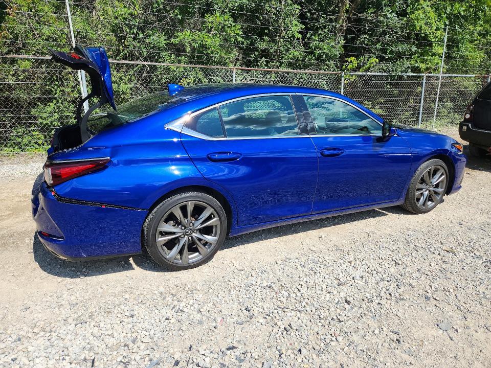 Продажа на аукционе авто 2019 Lexus Es, vin: 58ABZ1B1XKU043805, номер лота: 65584386