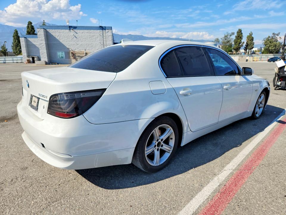 Продажа на аукционе авто 2007 Bmw 530, vin: WBANE73577CM55389, номер лота: 65061826