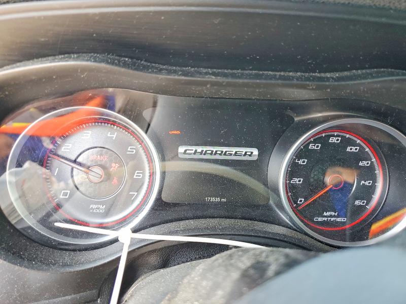 64723366 :رقم المزاد ، 2C3CDXAT1JH189102 vin ، 2018 Dodge Charger مزاد بيع