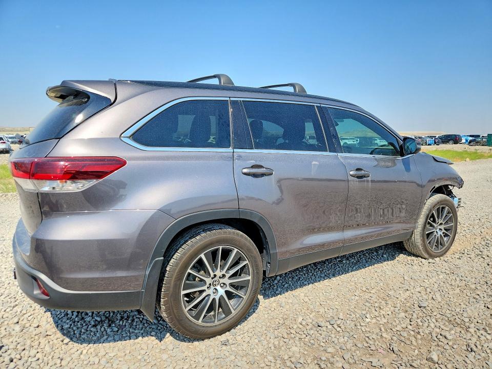 63606466 :رقم المزاد ، 5TDJZRFH1KS626216 vin ، 2019 Toyota Highlander مزاد بيع