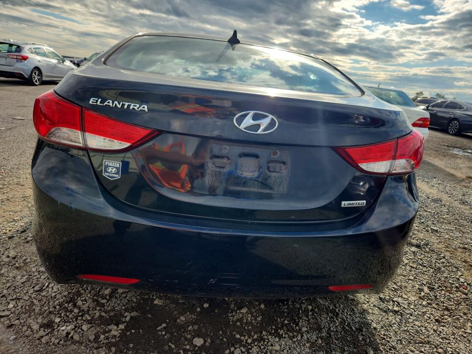 66447996 :رقم المزاد ، 5NPDH4AE0DH232585 vin ، 2013 Hyundai Elantra مزاد بيع