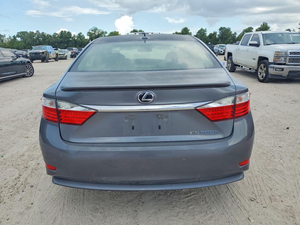 64571966 :رقم المزاد ، JTHBW1GG0D2002999 vin ، 2013 Lexus Es مزاد بيع