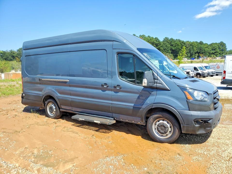 65232936 :رقم المزاد ، 1FTBR3X8XLKA28781 vin ، 2020 Ford Transit مزاد بيع