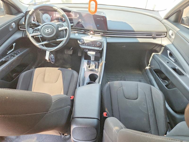 64387836 :رقم المزاد ، KMHLM4DG1SU868807 vin ، 2025 Hyundai Elantra مزاد بيع
