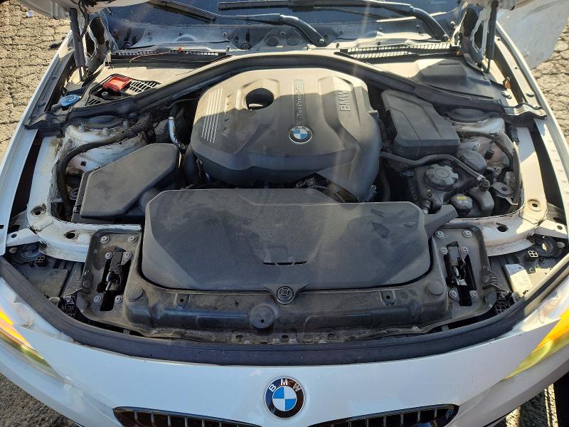 66122586 :رقم المزاد ، WBA8B9G57JNU98184 vin ، 2018 Bmw 330 مزاد بيع
