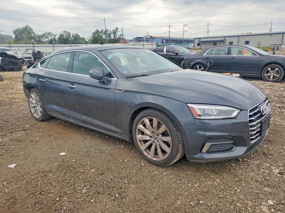 63726916 :رقم المزاد ، WAUBNCF50JA103846 vin ، 2018 Audi A5 مزاد بيع