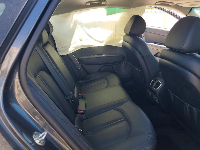 67243526 :رقم المزاد ، 5XXGU4L17LG405533 vin ، 2020 Kia Optima مزاد بيع