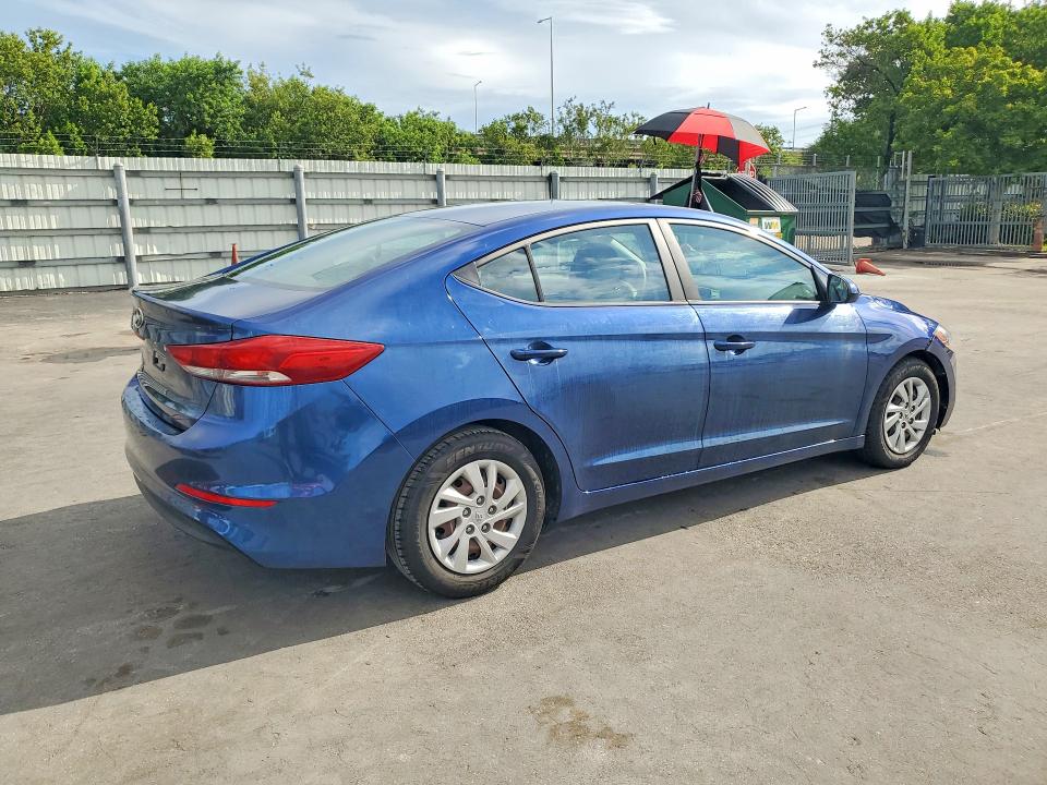 2018 Hyundai Elantra მანქანა იყიდება აუქციონზე, vin: 5NPD74LF9JH318160, აუქციონის ნომერი: 67185196