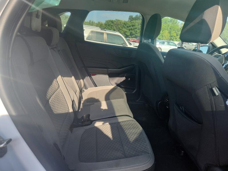 64542446 :رقم المزاد ، 1FMCU0G66NUB31585 vin ، 2022 Ford Escape مزاد بيع