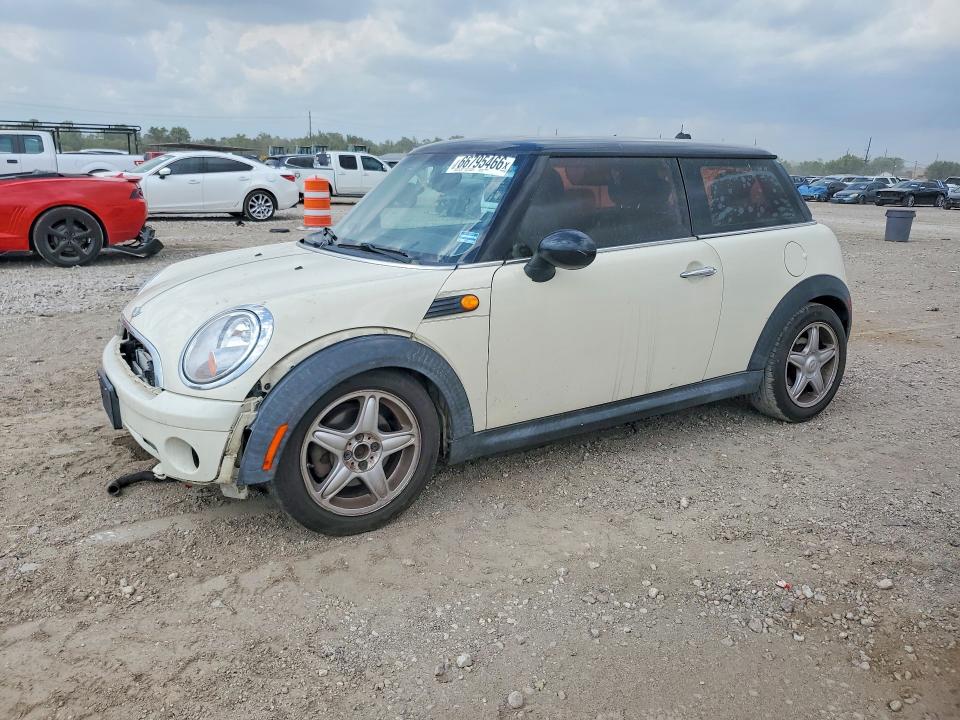 Продаж на аукціоні авто 2008 Mini Cooper, vin: WMWMF33518TT59776, номер лоту: 66795466