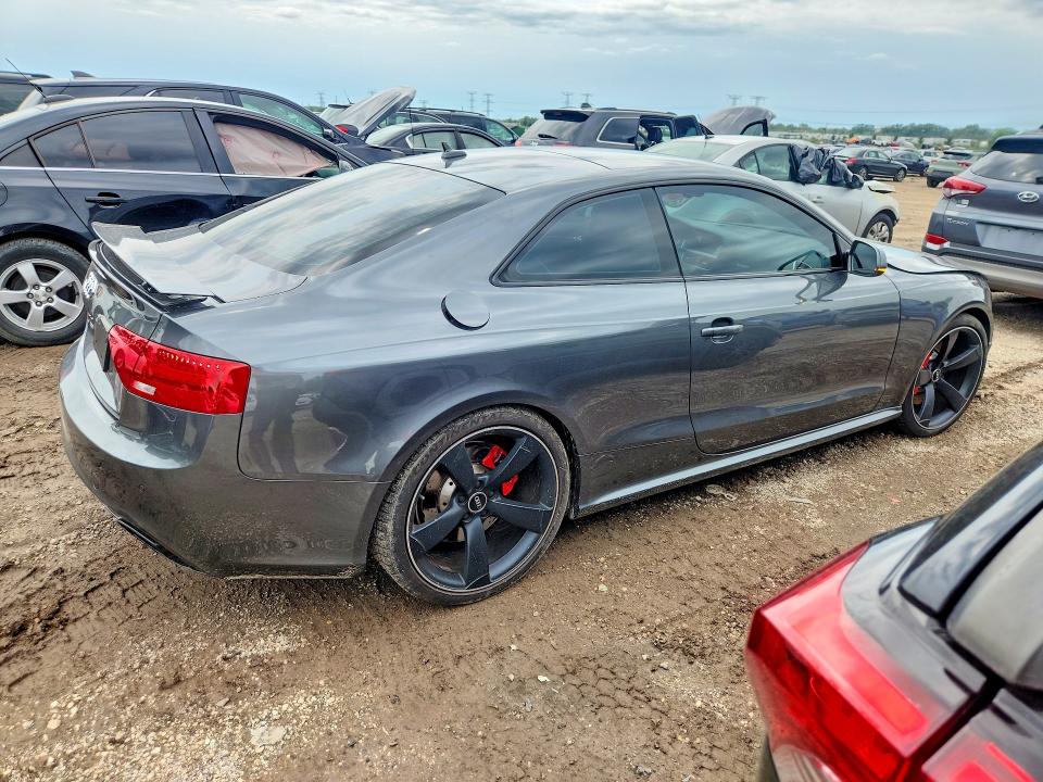 Продаж на аукціоні авто 2015 Audi Rs5, vin: WUAC6AFR0FA901625, номер лоту: 64495766