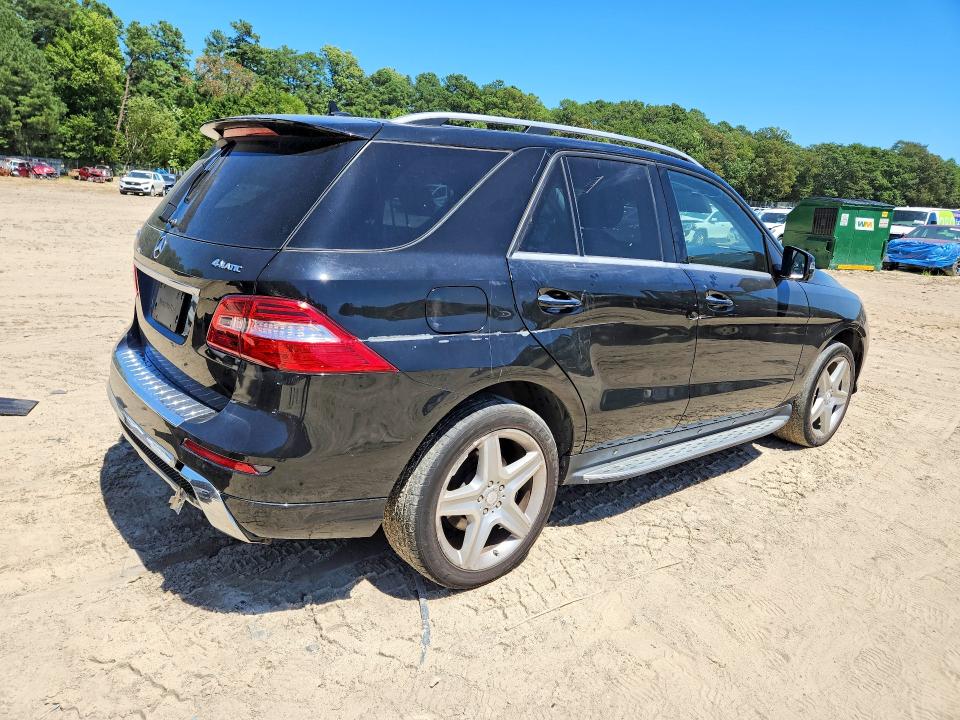 62081826 :رقم المزاد ، 4JGDA5GB1FA501061 vin ، 2015 Mercedes-benz Ml مزاد بيع