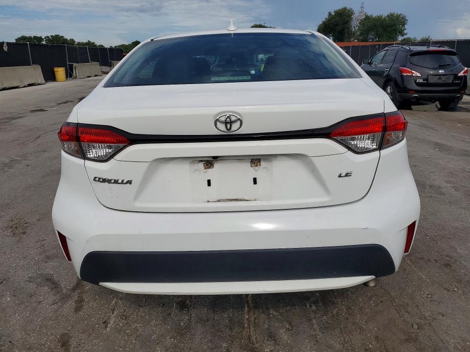Продажа на аукционе авто 2021 Toyota Corolla, vin: 5YFEPMAEXMP221801, номер лота: 63532426