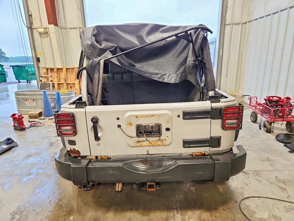 2010 Jeep Wrangler Unlimited მანქანა იყიდება აუქციონზე, vin: 1J4BA6H19AL101053, აუქციონის ნომერი: 63583486