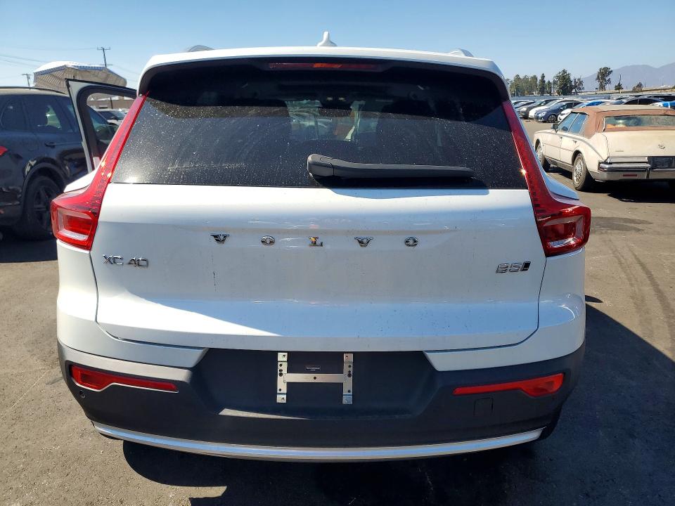 67371936 :رقم المزاد ، YV4L12UJ0S2509096 vin ، 2025 Volvo Xc40 مزاد بيع