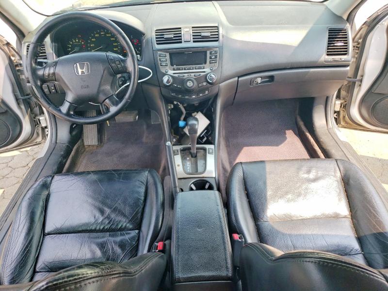 64672936 :رقم المزاد ، 1HGCM66516A025873 vin ، 2006 Honda Accord مزاد بيع