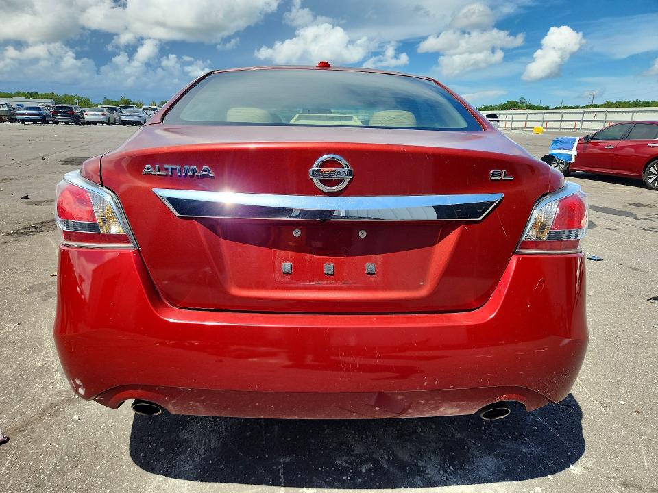 Продажа на аукционе авто 2015 Nissan Altima, vin: 1N4AL3AP6FN862813, номер лота: 63661016