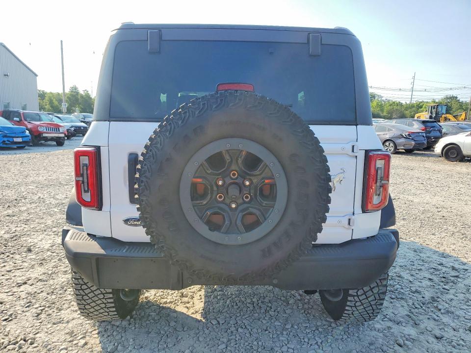 64459706 :رقم المزاد ، 1FMDE5CH3PLB25208 vin ، 2023 Ford Bronco مزاد بيع