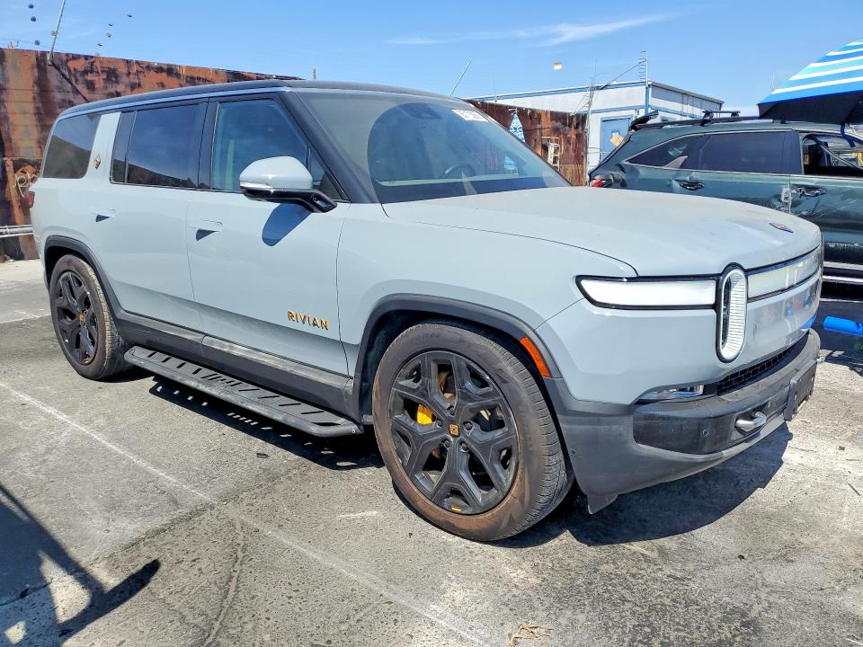 Продажа на аукционе авто 2023 Rivian R1s, vin: 7PDSGABA8PN029509, номер лота: 65173286