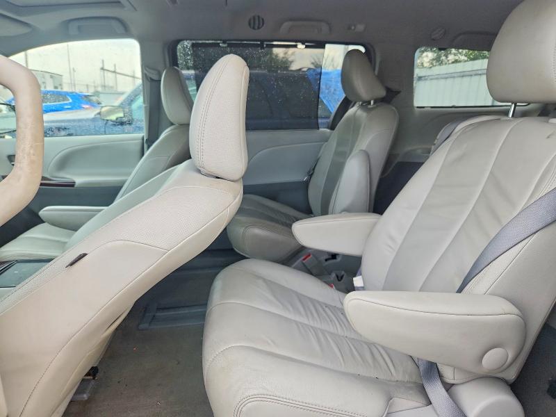 Продажа на аукционе авто 2013 Toyota Sienna, vin: 5TDYK3DC2DS321592, номер лота: 64310386