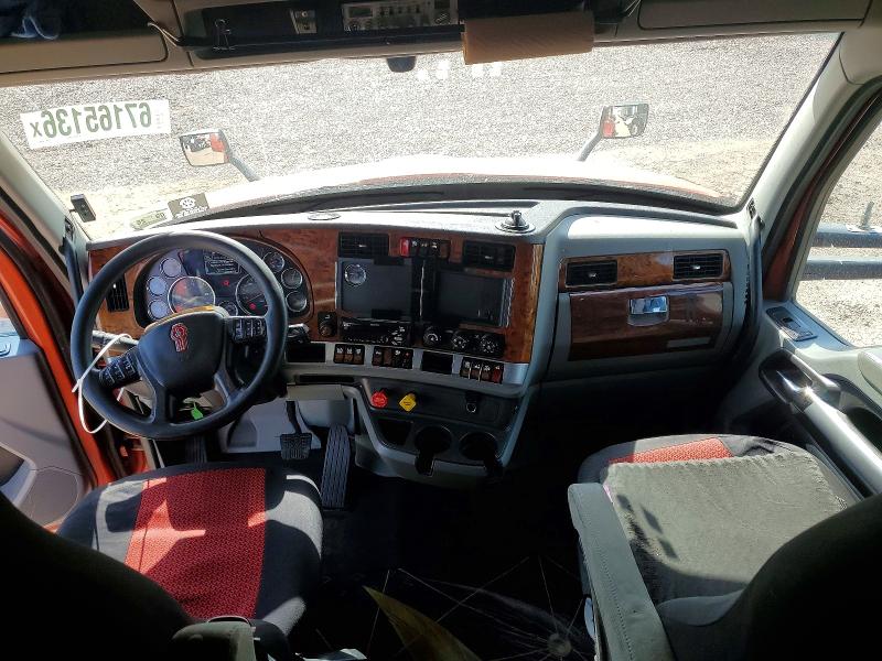 67165136 :رقم المزاد ، 1XKYDP9X8LJ342427 vin ، 2020 Kenworth Construction مزاد بيع