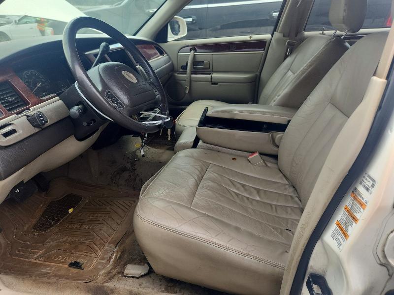 Aukcja sprzedaży 2003 Lincoln Town Car, vin: 1LNHM81W13Y626697, numer aukcji: 65729796