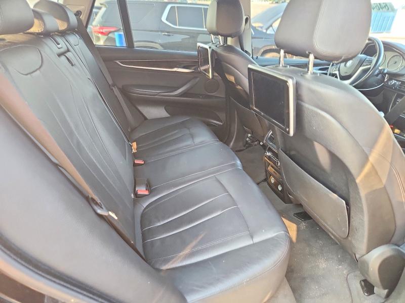 64643816 :رقم المزاد ، 5UXKR2C58G0U17201 vin ، 2016 Bmw X5 مزاد بيع