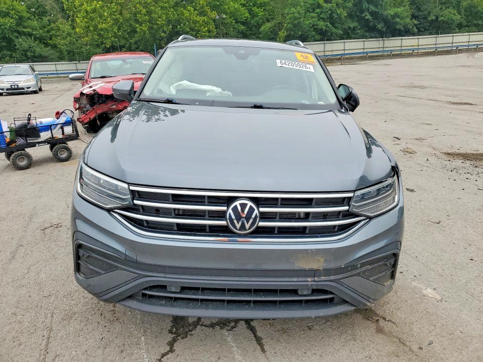 Продажа на аукционе авто 2023 Volkswagen Tiguan, vin: 3VVNB7AX2PM099367, номер лота: 64205926