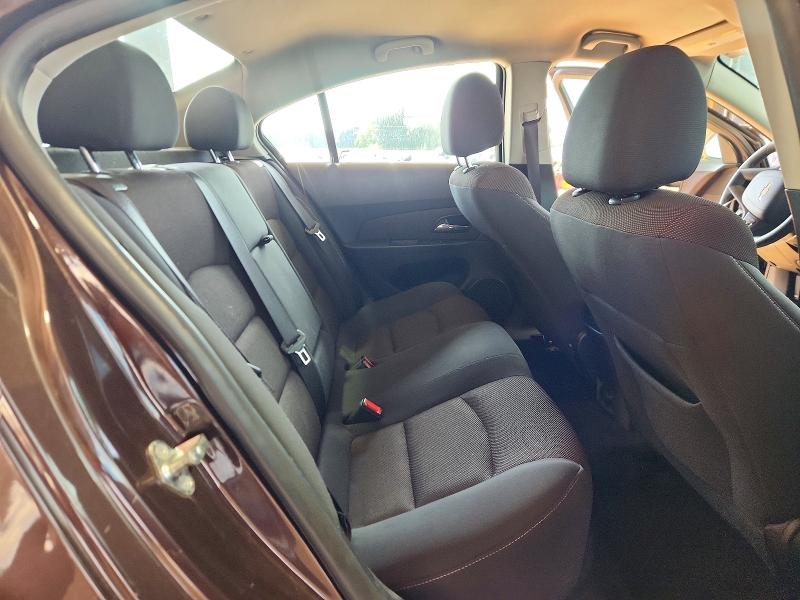 64757236 :رقم المزاد ، 1G1PC5SB4F7277020 vin ، 2015 Chevrolet Cruze مزاد بيع