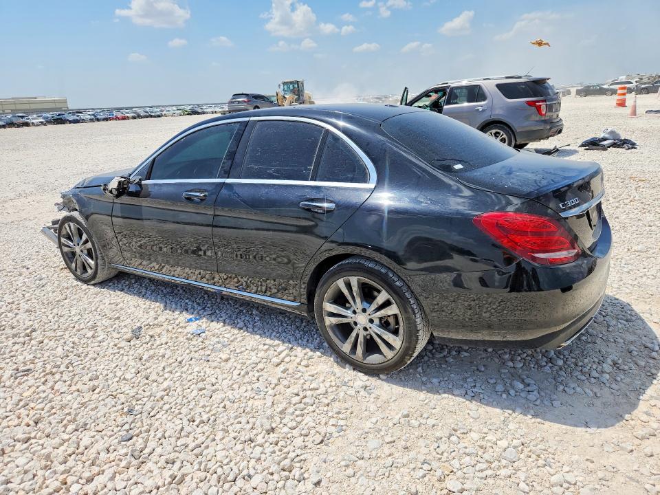 2015 Mercedes-benz C მანქანა იყიდება აუქციონზე, vin: 55SWF4KB5FU023619, აუქციონის ნომერი: 63785476