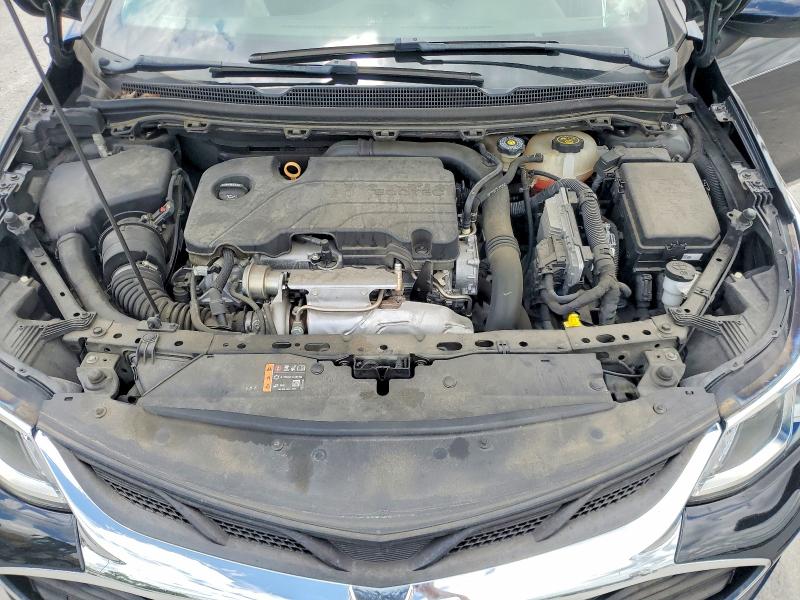63800836 :رقم المزاد ، 1G1BC5SM5K7122403 vin ، 2019 Chevrolet Cruze مزاد بيع