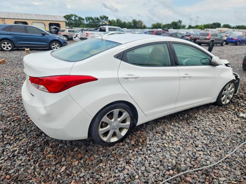 64940026 :رقم المزاد ، 5NPDH4AE2DH259500 vin ، 2013 Hyundai Elantra مزاد بيع