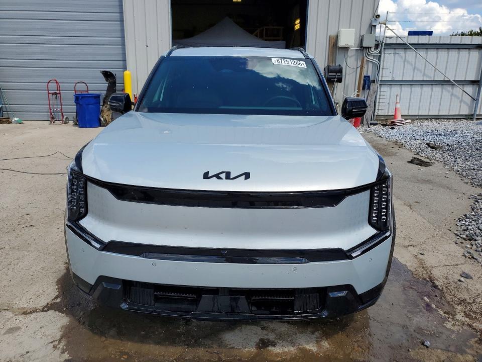 67251266 :رقم المزاد ، 5XYADFS50TG010367 vin ، 2026 Kia Ev9 مزاد بيع