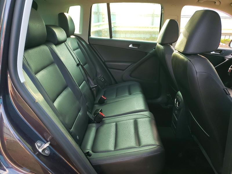 63758566 :رقم المزاد ، WVGBV7AX6GW588925 vin ، 2016 Volkswagen Tiguan مزاد بيع