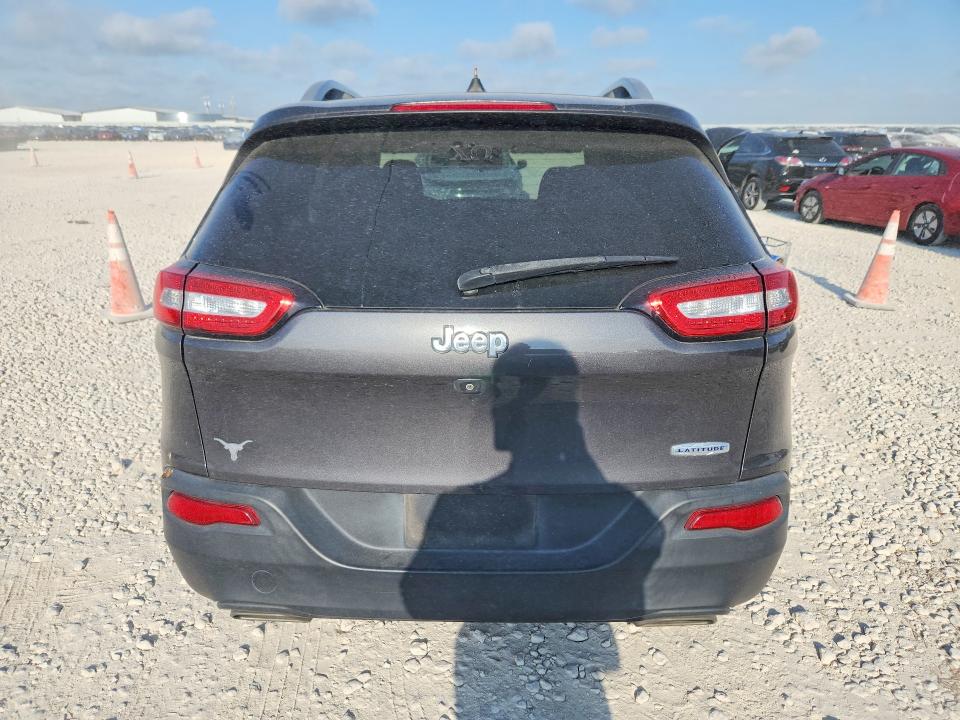 64109846 :رقم المزاد ، 1C4PJLCS8HW574283 vin ، 2017 Jeep Cherokee مزاد بيع
