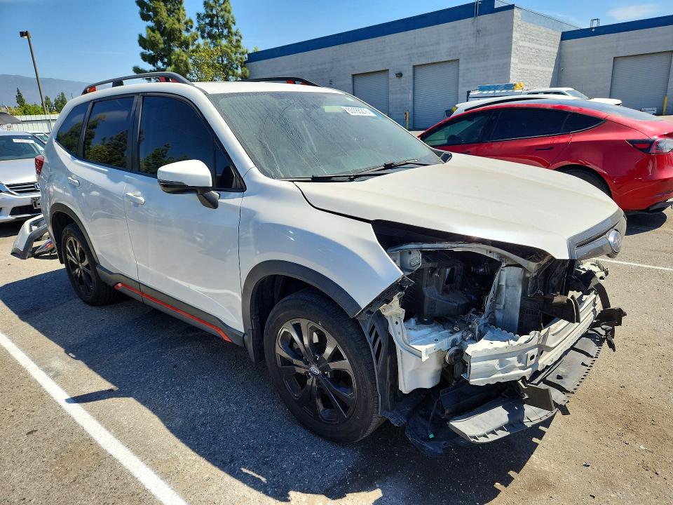 65186276 :رقم المزاد ، JF2SKARC1LH605366 vin ، 2020 Subaru Forester مزاد بيع