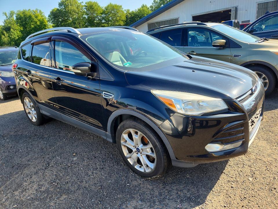 64183836 :رقم المزاد ، 1FMCU9JX4EUC41301 vin ، 2014 Ford Escape مزاد بيع
