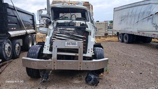 Aukcja sprzedaży 1999 Mack 600, vin: 1M2P324C8XM045904, numer aukcji: 64670456