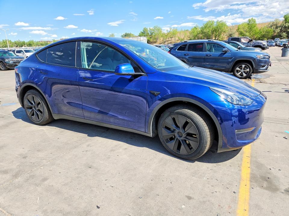 65898396 :رقم المزاد ، 7SAYGAEE9RF193887 vin ، 2024 Tesla Model Y مزاد بيع